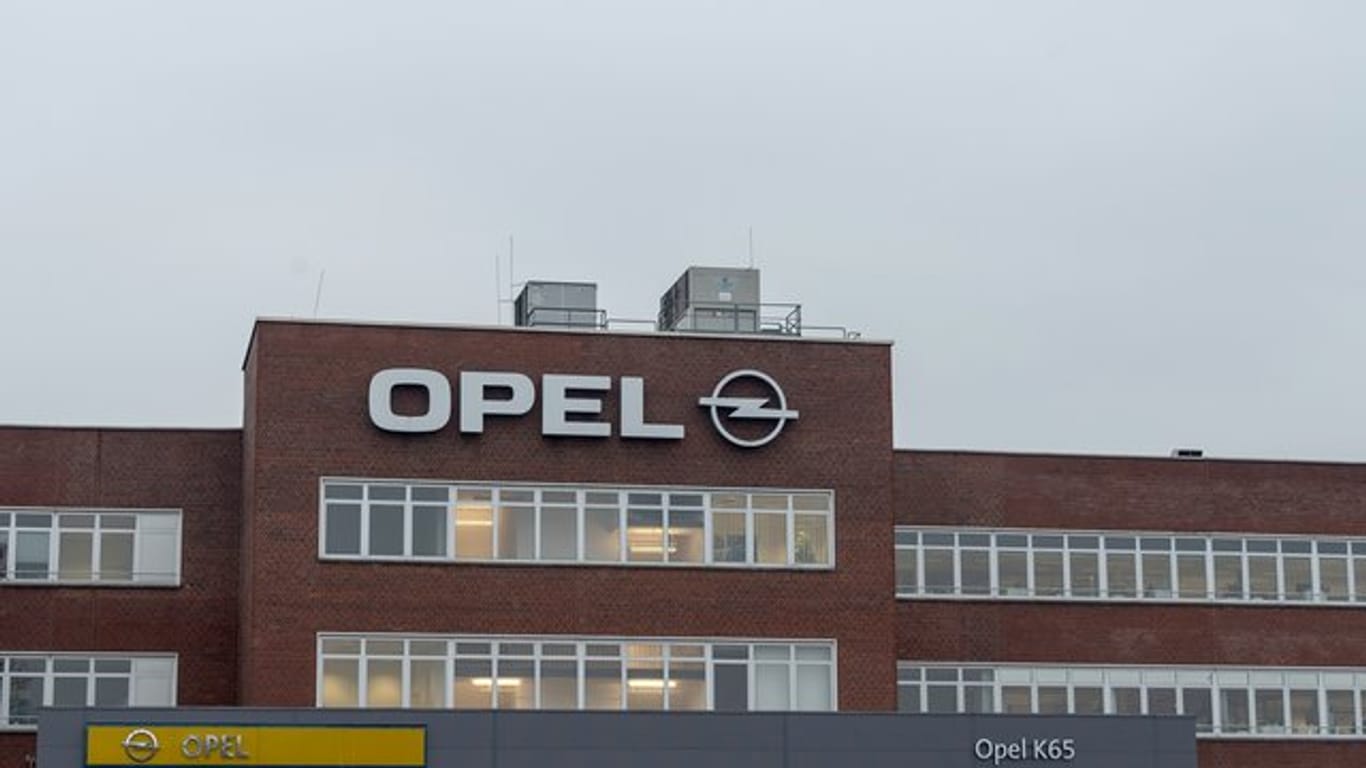Opel-Werk in Rüsselsheim: Zum 1. April wird es einen Wechsel an der Unternehmensspitze geben.