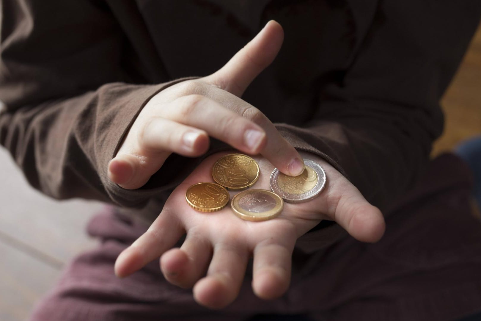 Soziale Ungleichheit: Nur etwas mehr als ein Drittel aller Kinder weltweit profitiert nach Angaben der UN von Sozialleistungen. (Symbolbild)