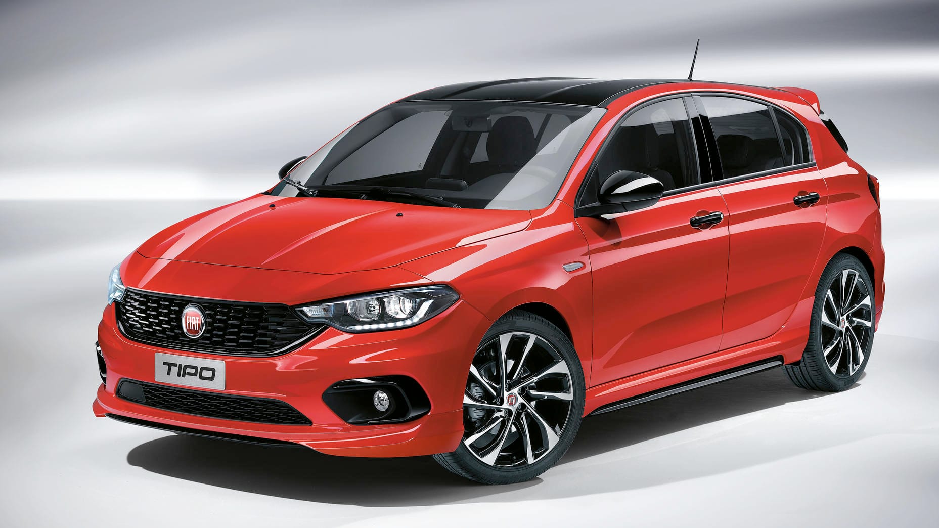 Fiat: Tipo geht mit erweiterter Serienausstattung ins Jahr 2019.