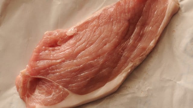 Viele Fleischanbieter tricksen bei ihren Werbebotschaften.