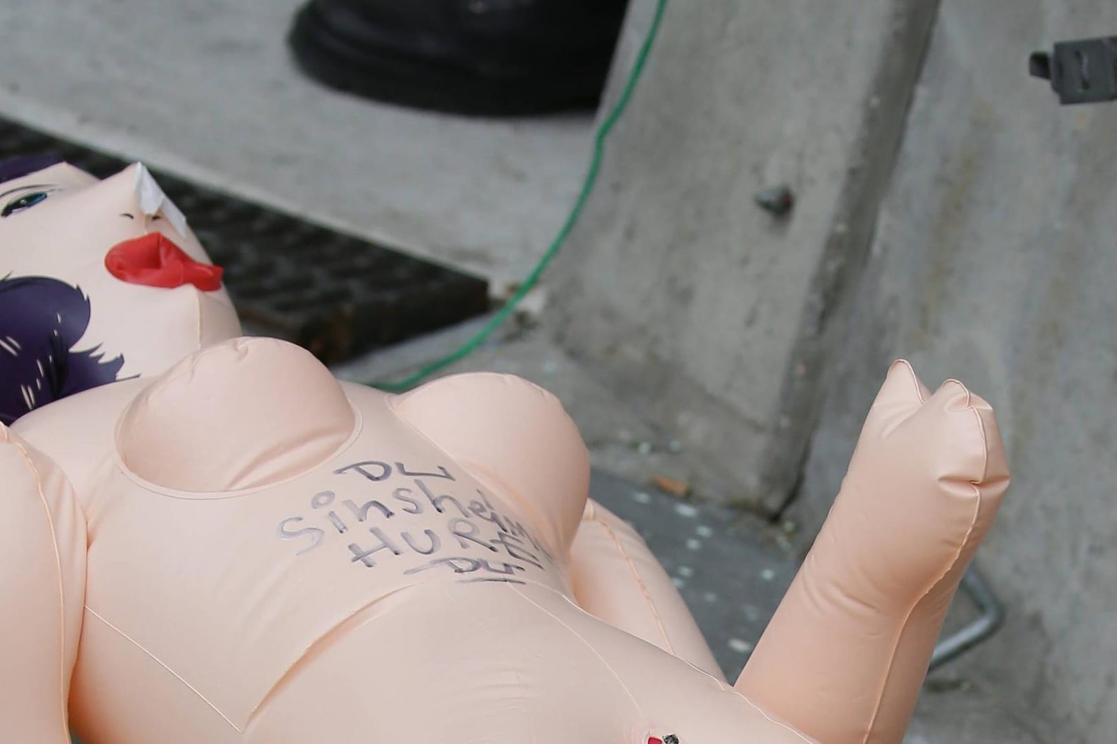 Eine Sexpuppe