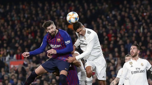 Das Spiel zwischen den beiden spanischen Platzhirschen FC Barcelona und Real Madrid im Copa del Rey endete 1:1.