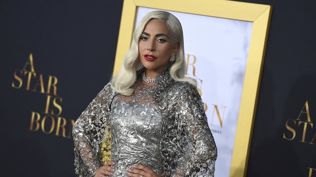 Vor der Oscar-Verleihung geht es für Lady Gaga noch zu den Grammys. Vor der Oscar-Verleihung geht es für Lady Gaga noch zu den Grammys.