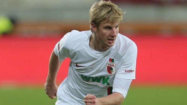 Martin Hinteregger wehrt sich gegen Vorwürfe, seinen Transfer erzwungen zu haben. Martin Hinteregger wehrt sich gegen Vorwürfe, seinen Transfer erzwungen zu haben.