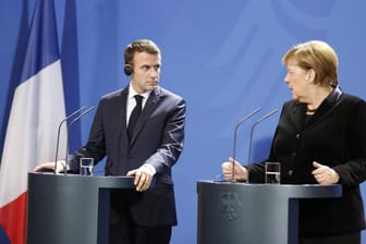 Macron und Merkel in Berlin: Der gemeinsame Auftritt sollte zeigen, dass die EU nicht dabei ist zu zerbröseln, sagte der Leiter der Sicherheitskonferenz noch im Januar.