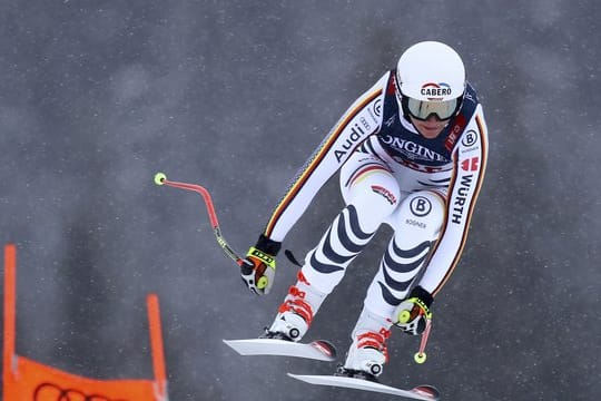 Nach der Abfahrt der Kombination ist Meike Pfister auf dem 19.