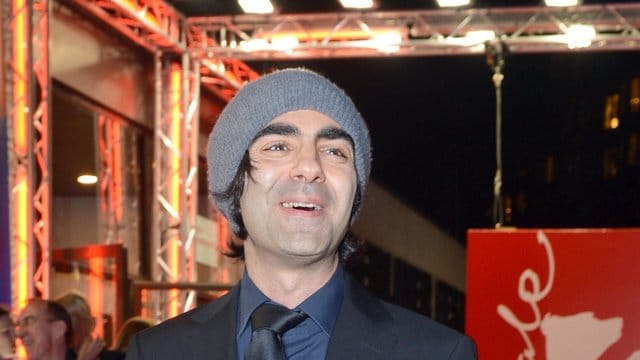 Regisseur Fatih Akin stellt im Berlinale-Wettbewerb seinen neuen Film "Der Goldene Handschuh" vor.