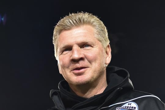 Ex-Profi Stefan Effenberg kritisierte Schalke-Manager Christian Heidel.