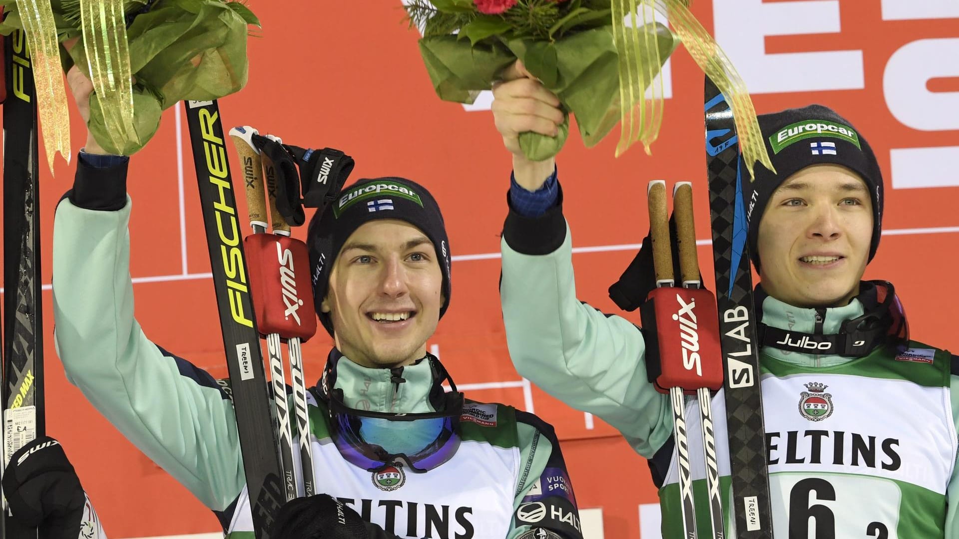 Auf dem Podium: Ilkka Herola (l.) und Eero Hirvonen aus Finnland freuen sich über ihren Sieg.