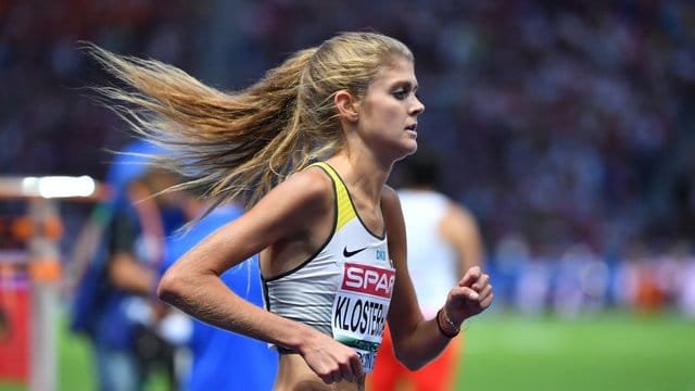 Konstanze Klosterhalfen hat bei den Millrose Games einen deutschen Hallenrekord über 1500 Meter aufgestellt.