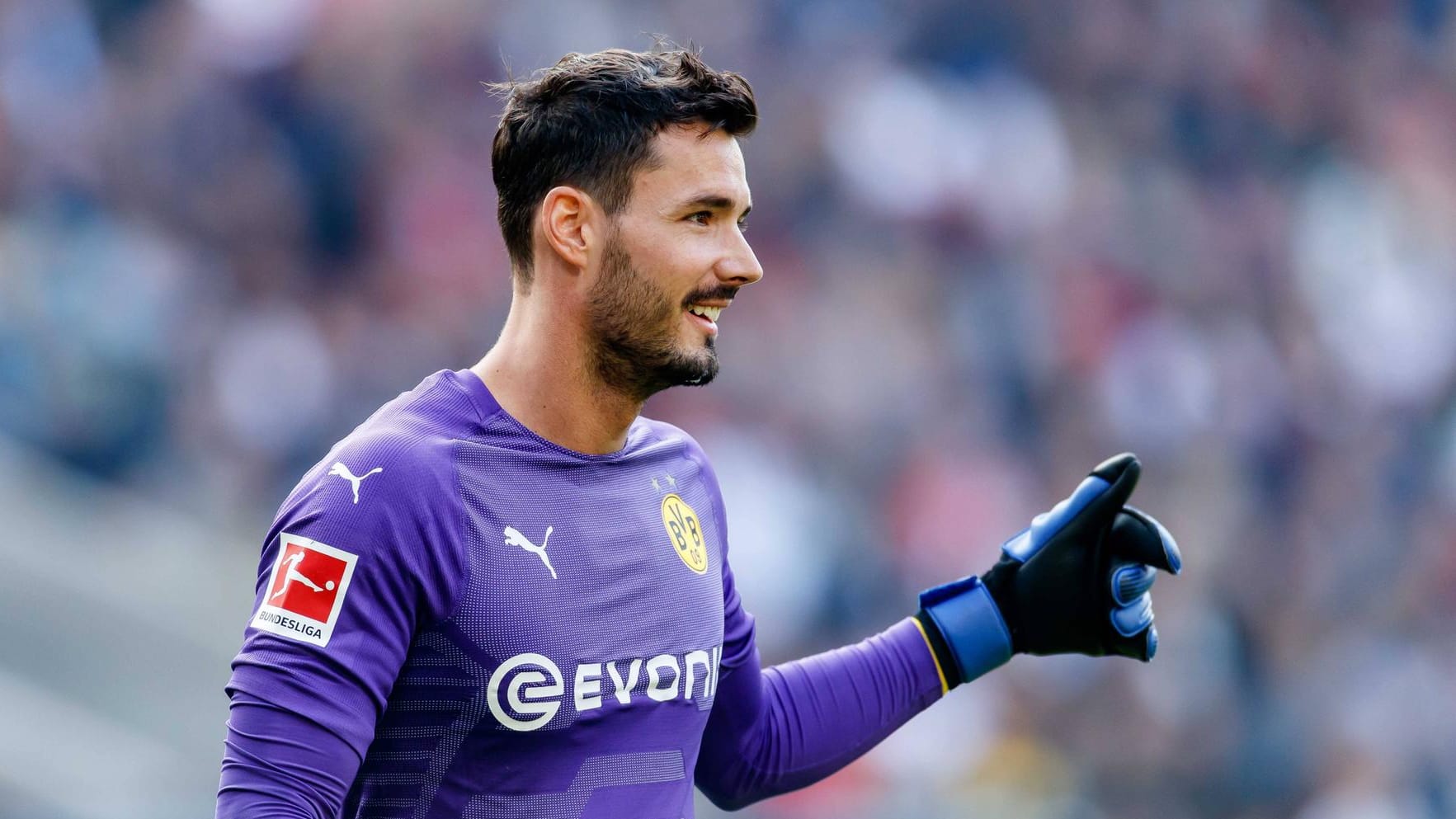 Roman Bürki: Der BVB-Keeper lobt Barcelonas Marc-André ter Stegen in den höchsten Tönen.