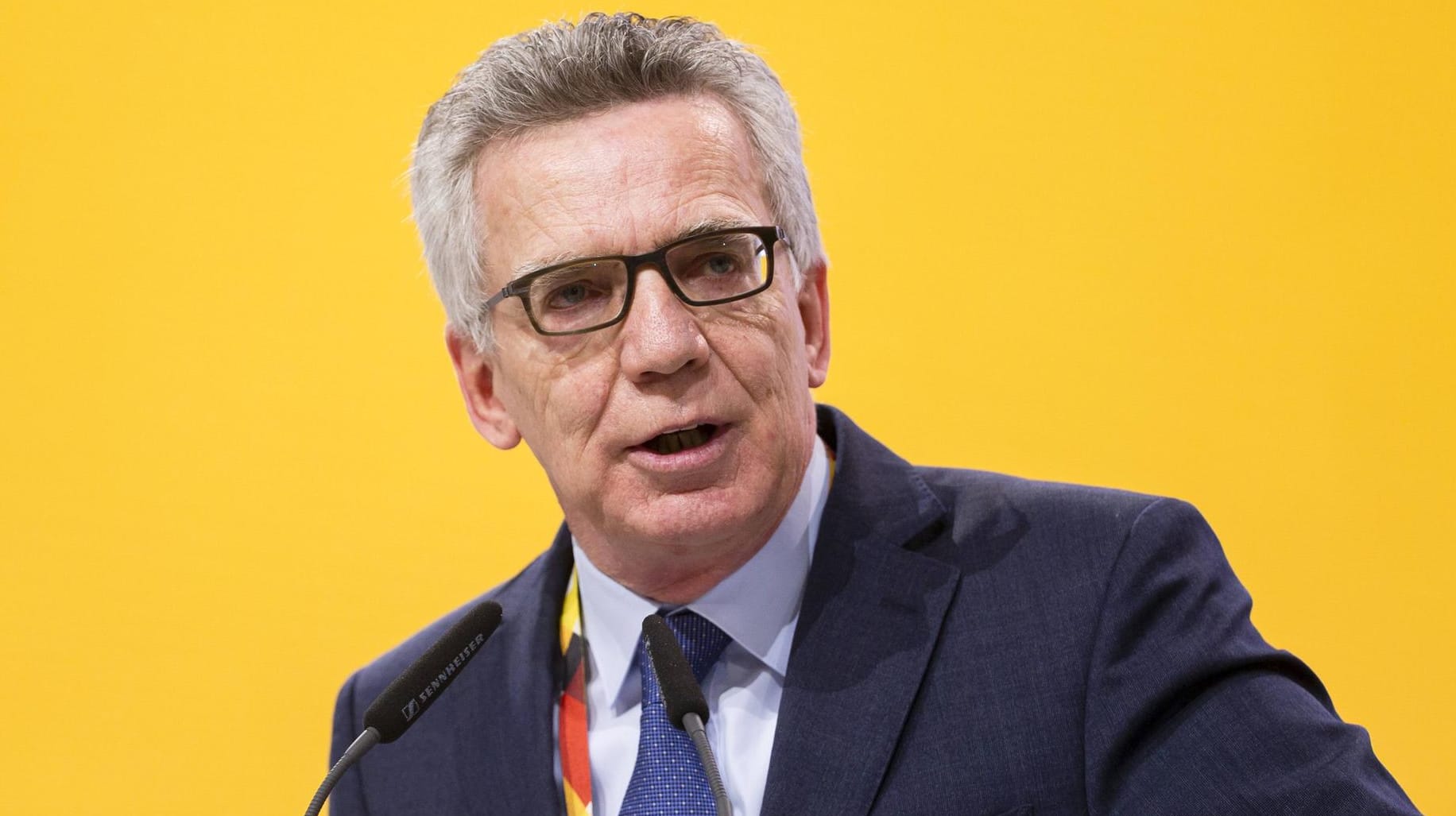 Thomas de Maizière: Der ehemalige Innenminister beklagt die mangelnde Vorbereitung der Regierung auf die Flüchtlingskrise im Jahr 2015.