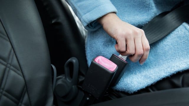 Klick für mehr Sicherheit: Der angelegte Gurt im Auto ist laut Dekra nach wie vor Lebensretter Nummer eins. Klick für mehr Sicherheit: Der angelegte Gurt im Auto ist laut Dekra nach wie vor Lebensretter Nummer eins.