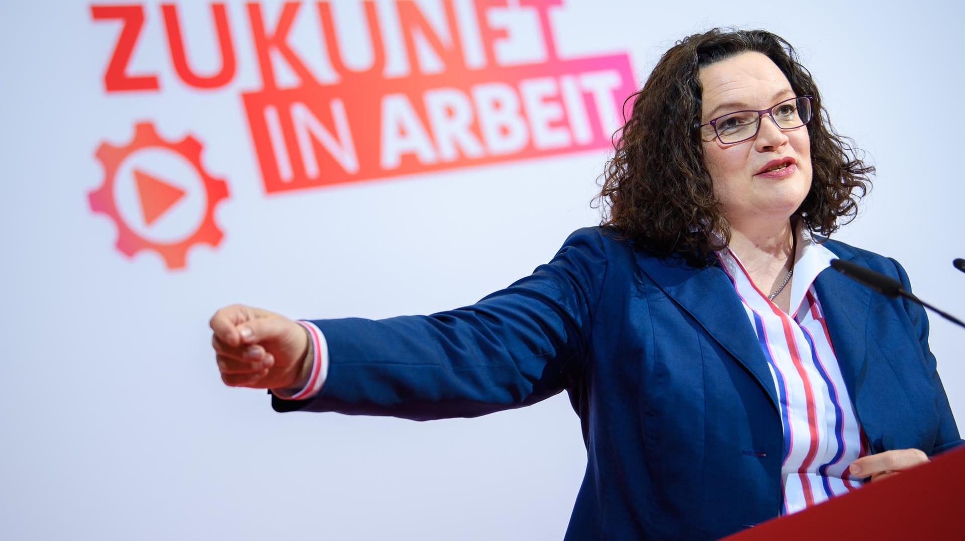 Andrea Nahles: Die SPD-Vorsitzende will Teile des Sozialstaatskonzepts mit der Union umsetzen. Andrea Nahles: Die SPD-Vorsitzende will Teile des Sozialstaatskonzepts mit der Union umsetzen.