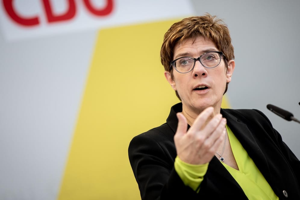 Annegret Kramp-Karrenbauer: Die CDU-Chefin lehnt einen Großteil der Sozialstaats-Pläne der SPD klar ab.