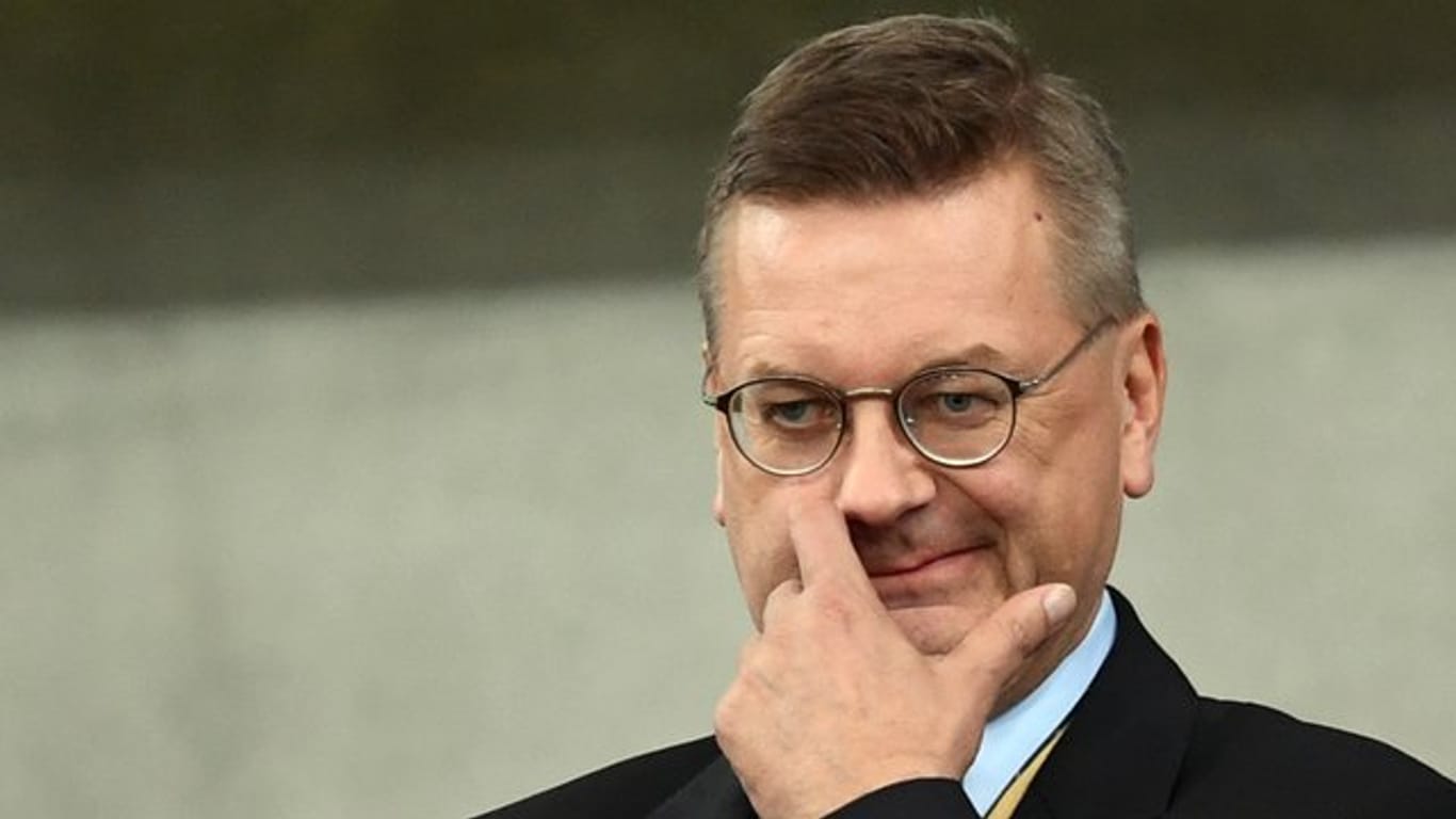 Der Präsident des Deutschen Fußball-Bundes verurteilt Spielmanipulationen.