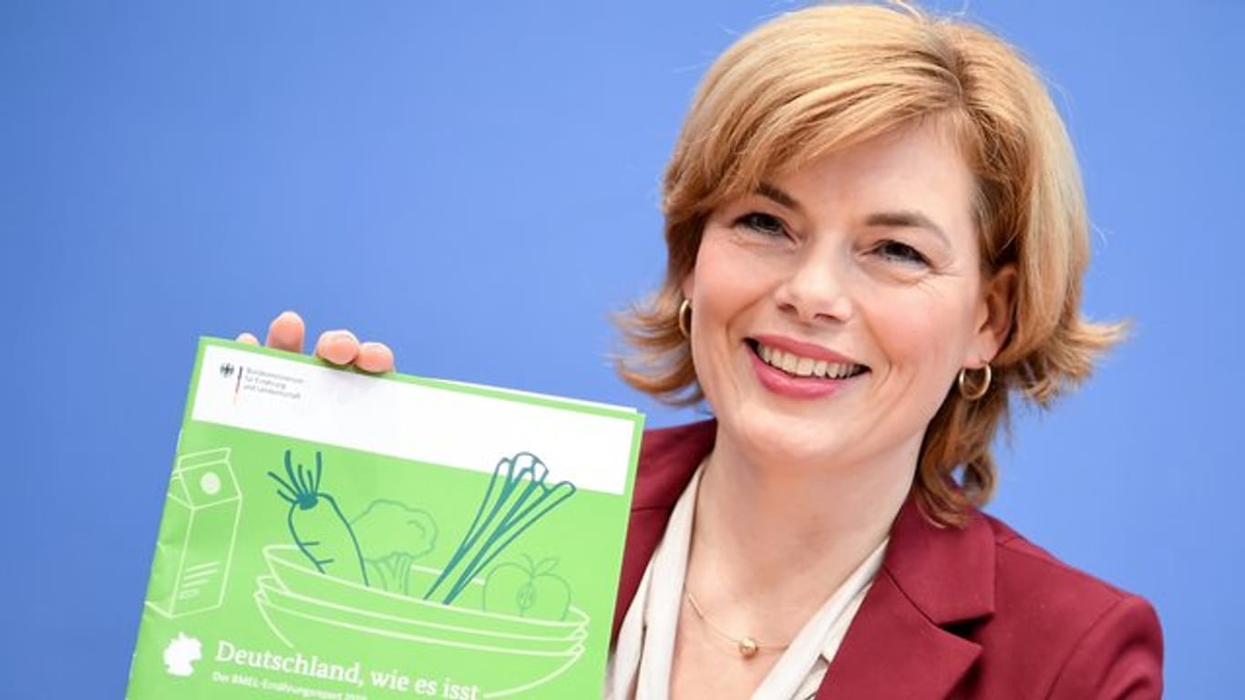 Julia Klöckner, Bundesernährungsministerin, stellt den Ernährungsreport 2019 "Deutschland, wie es isst" vor.