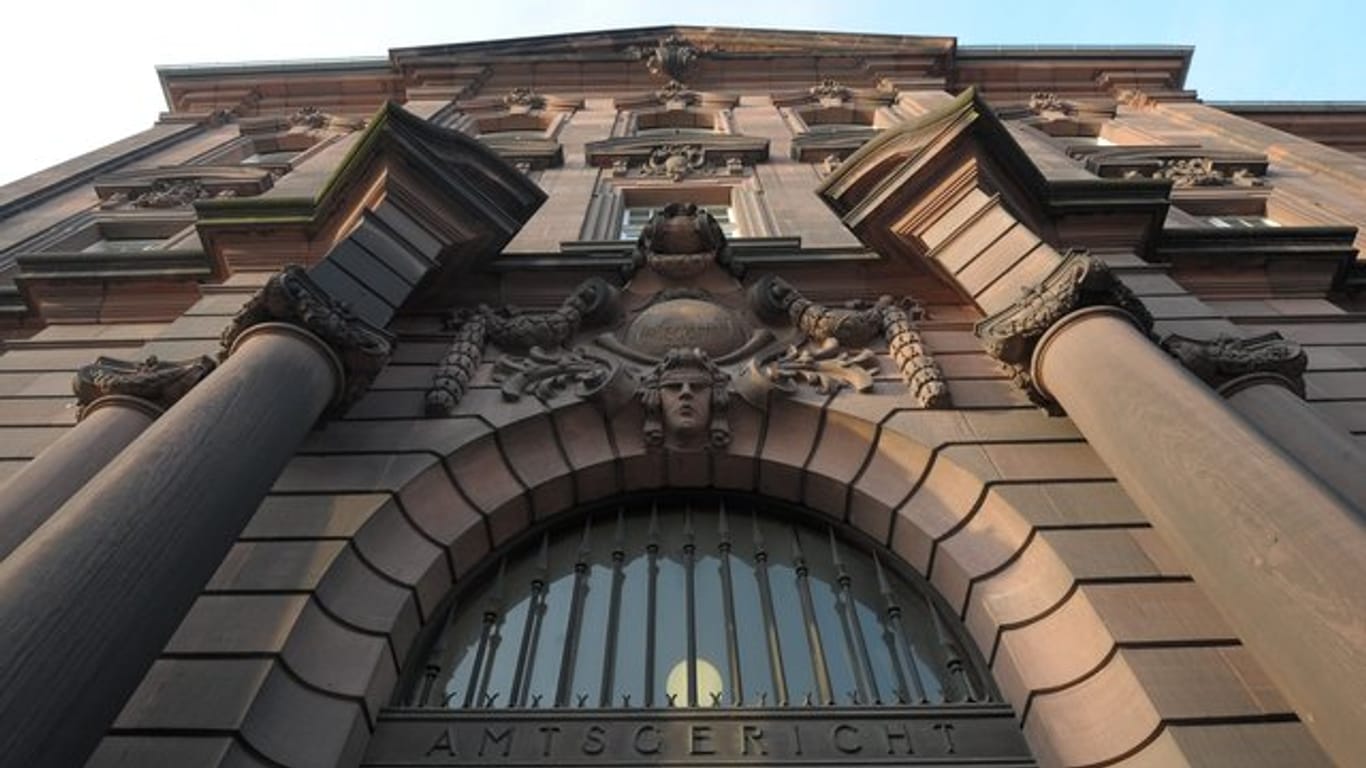 Das Eingangsportal des Amtsgerichts.