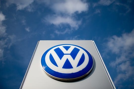 Rückruf bei VW: Der Autohersteller prüft die Handbremsen bei 65.000 Polo in Deutschland.