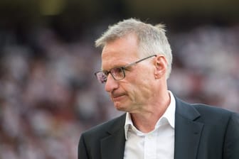 Stuttgarts abberufener Sportvorstand Michael Reschke wird weiter kritisiert.