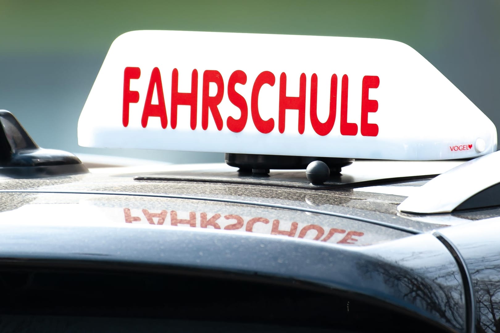 Fahrschule: Bundesweit steigen seit Jahren die Durchfallquoten bei der Führerscheinprüfung für das Auto.