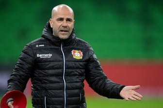 Gibt sein Comeback auf internationaler Bühne: Bayer-Coach Peter Bosz.