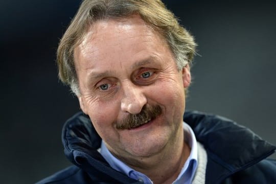 Nimmt kein Blatt vor den Mund: Der ehemalige Bundesliga-Trainer Peter Neururer.