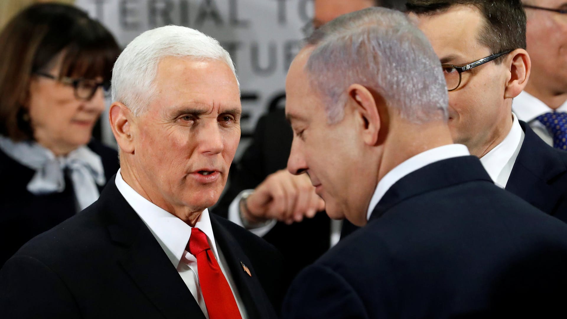 US-Vize-Präsident Mike Pence (l.) und Israels Premierminister Benjamin Netanjahu in Warschau: Iran als größte Bedrohung im Nahen Osten. US-Vize-Präsident Mike Pence (l.) und Israels Premierminister Benjamin Netanjahu in Warschau: Iran als größte Bedrohung im Nahen Osten.