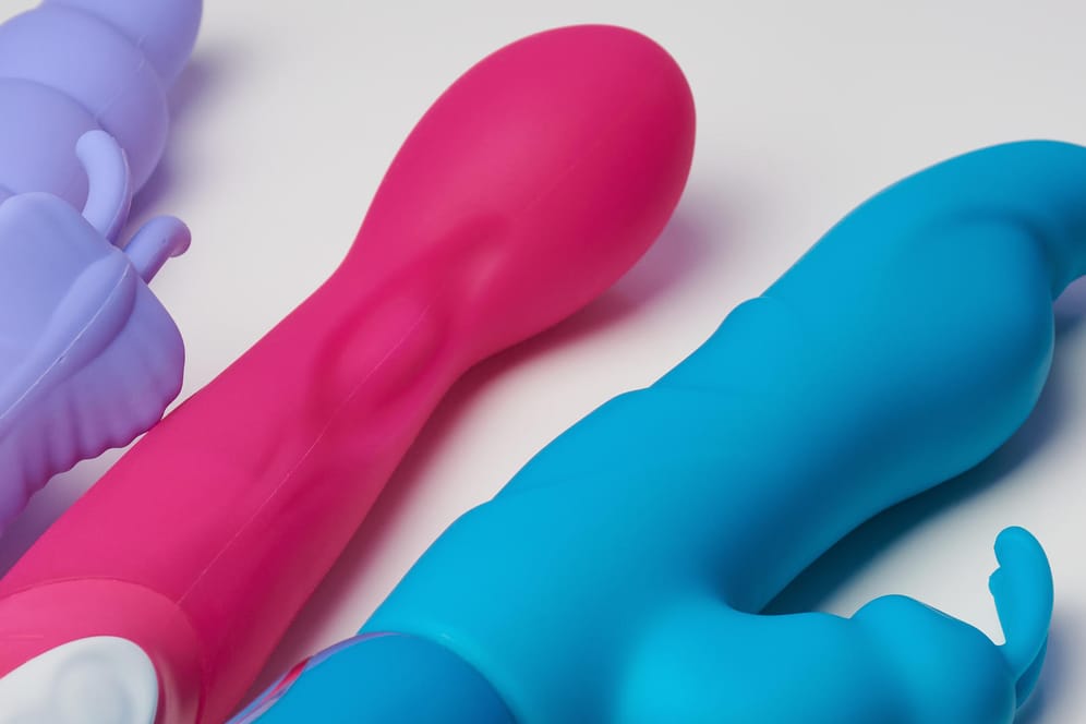 Wer ein Sexspielzeug kaufen will, hat die Qual der Wahl. Allen Toys gemeinsam ist: sie machen Frauen Freude!