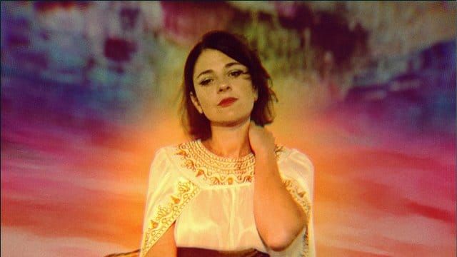 Bunte Cinemascope-Soundgemälde von Gemma Ray.