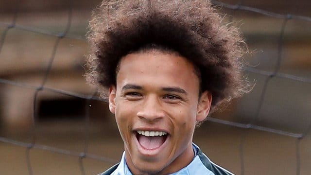 Leroy Sane trifft mit Manchester City in der Champions League auf den FC Schalke 04. Leroy Sane trifft mit Manchester City in der Champions League auf den FC Schalke 04.