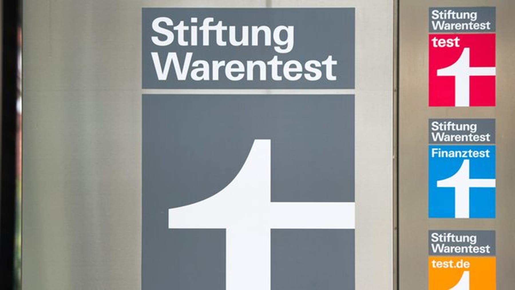 Stiftung Warentest: Achtung bei Fake-Tests und -Bewertungen