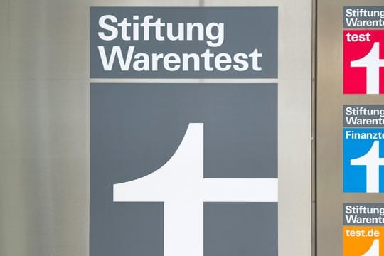 Die Stiftung Warentest warnt vor frisierten Bewertungen.