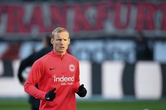 Droht gegen Gladbach auszufallen: Eintracht-Profi Sebastian Rode.