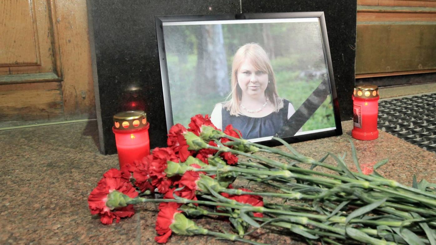 Gedenken an Kateryna Gandsjuk: Die Kämpferin gegen Korruption in der Ukraine fiel einem Anschlag zum Opfer. Gedenken an Kateryna Gandsjuk: Die Kämpferin gegen Korruption in der Ukraine fiel einem Anschlag zum Opfer.