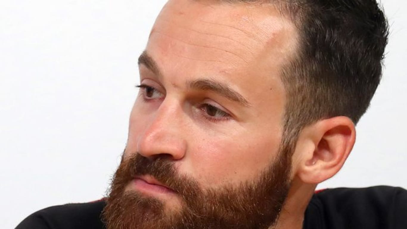 Stürzte gleich im ersten Saisonrennen 2019: Simon Geschke.