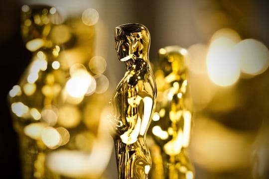 Der Protest hat gewirkt: die Oscar-Akademie zieht ihre Pläne für eine Straffung der Gala zurück.