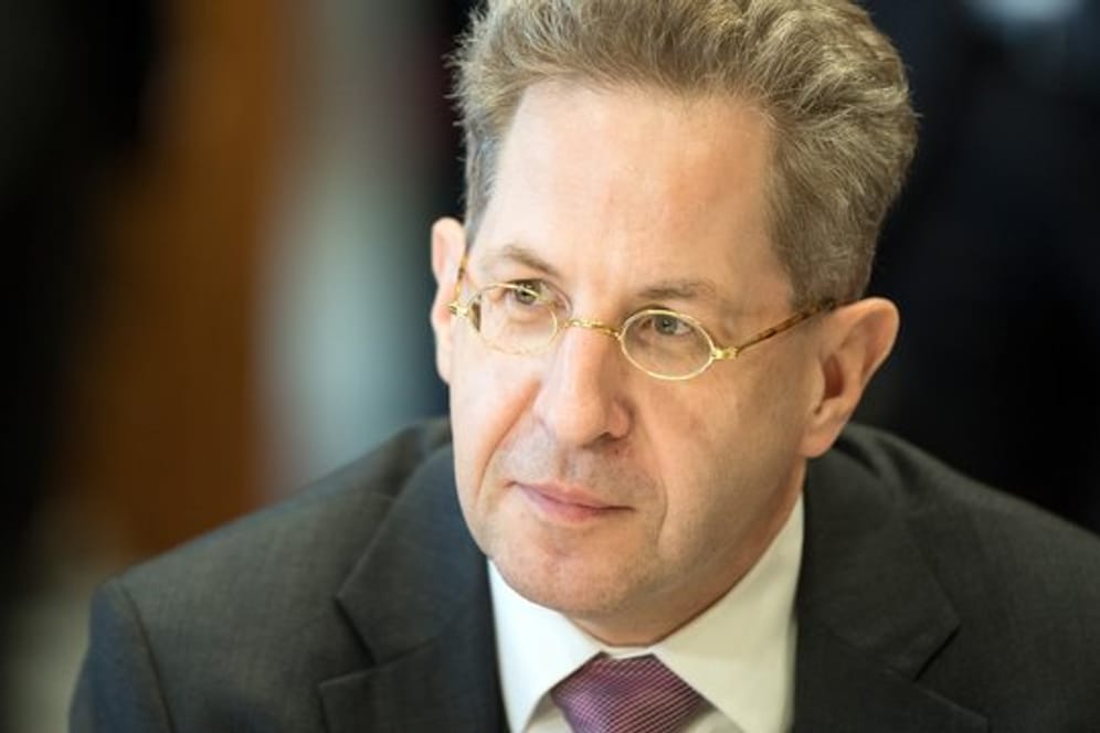 Hans-Georg Maaßen wurde als Präsident des Bundesamtes für Verfassungsschutz im November 2018 in den einstweiligen Ruhestand versetzt.