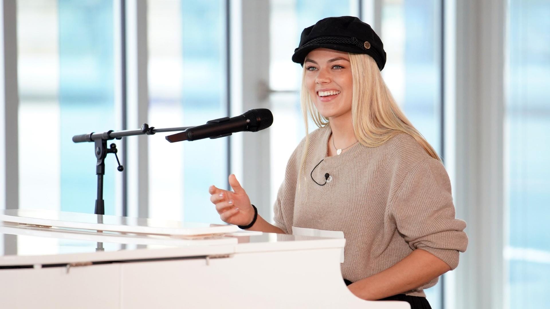 Anastasia van Lent: Sie singt mit der Stimme einer Achtjährigen.