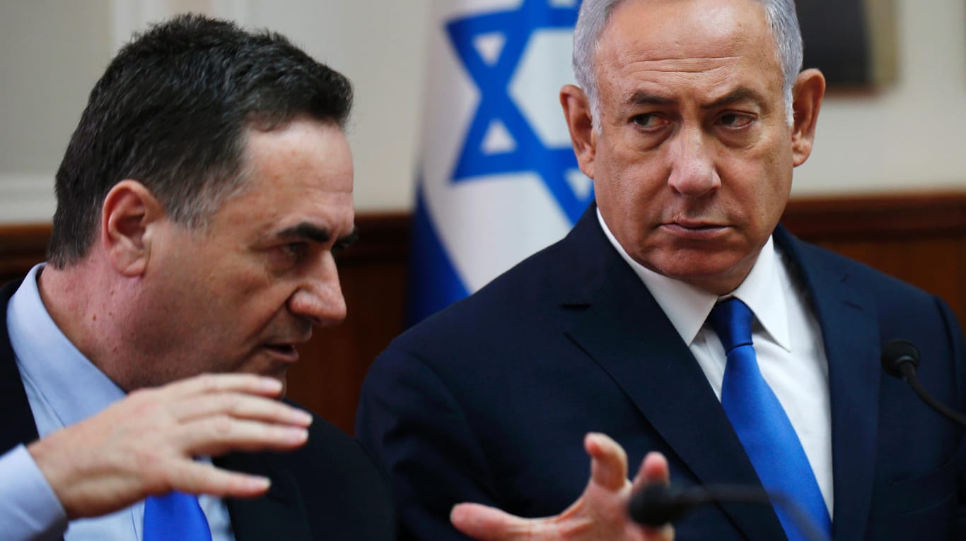 Israel Katz (l.) und Benjamin Netanjahu: Katz steigt zum Außenminister Israels auf.