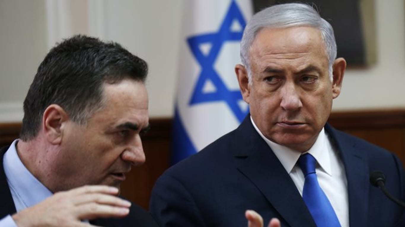 Benjamin Netanjahu (r) und Israel Katz.