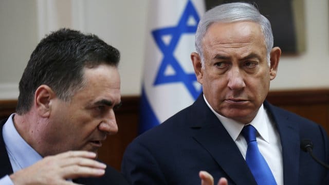 Benjamin Netanjahu (r) und Israel Katz.