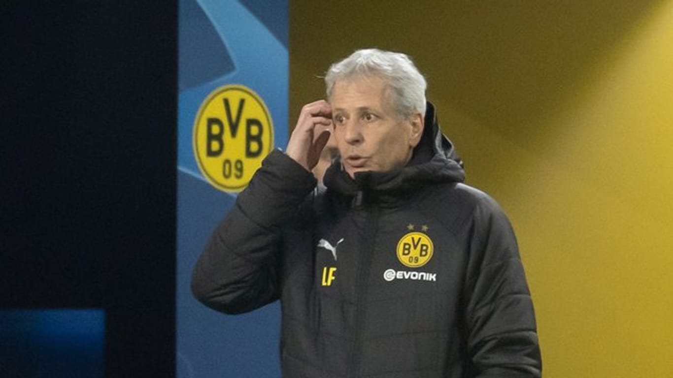 BVB-Trainer Lucien Favre muss mit seinen Dortmundern in Nürnberg antreten.
