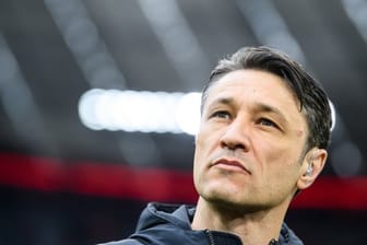 Bayern-Trainer Niko Kovac muss mit seinem Team beim FC Liverpool antreten.