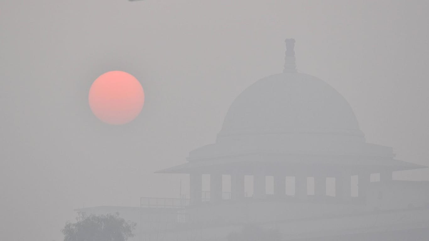 Neu-Delhi in Indien: In der indischen Stadt leben rund 22 Millionen Einwohner. Die Luftverschmutzung hat ein alarmierendes Ausmaß erreicht. (Archivfoto)