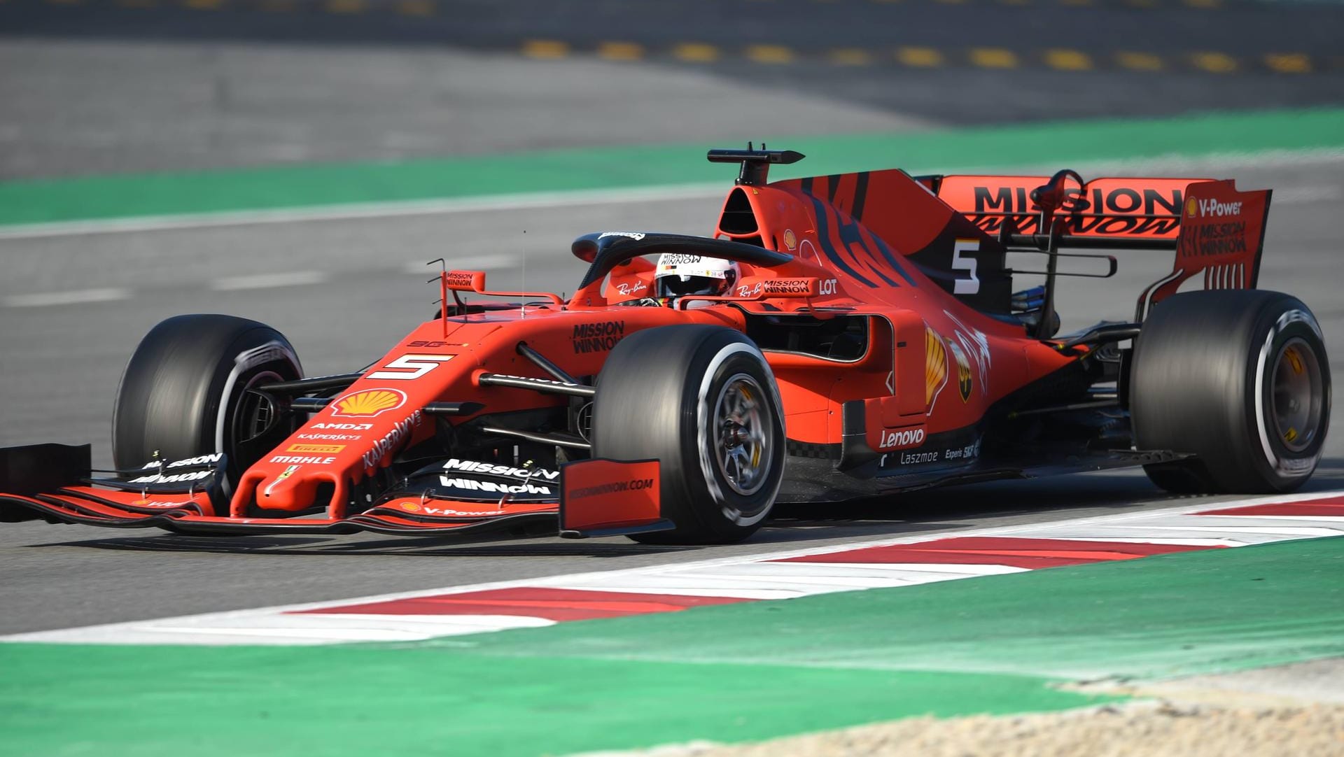 Sebastian Vettel bei der Testfahrt in Barcelona.