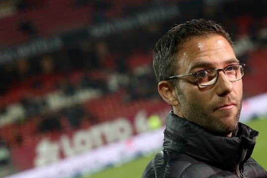 Der Nürnberger Interimstrainer Boris Schommers stellte sein Team auf drei Positionen um.