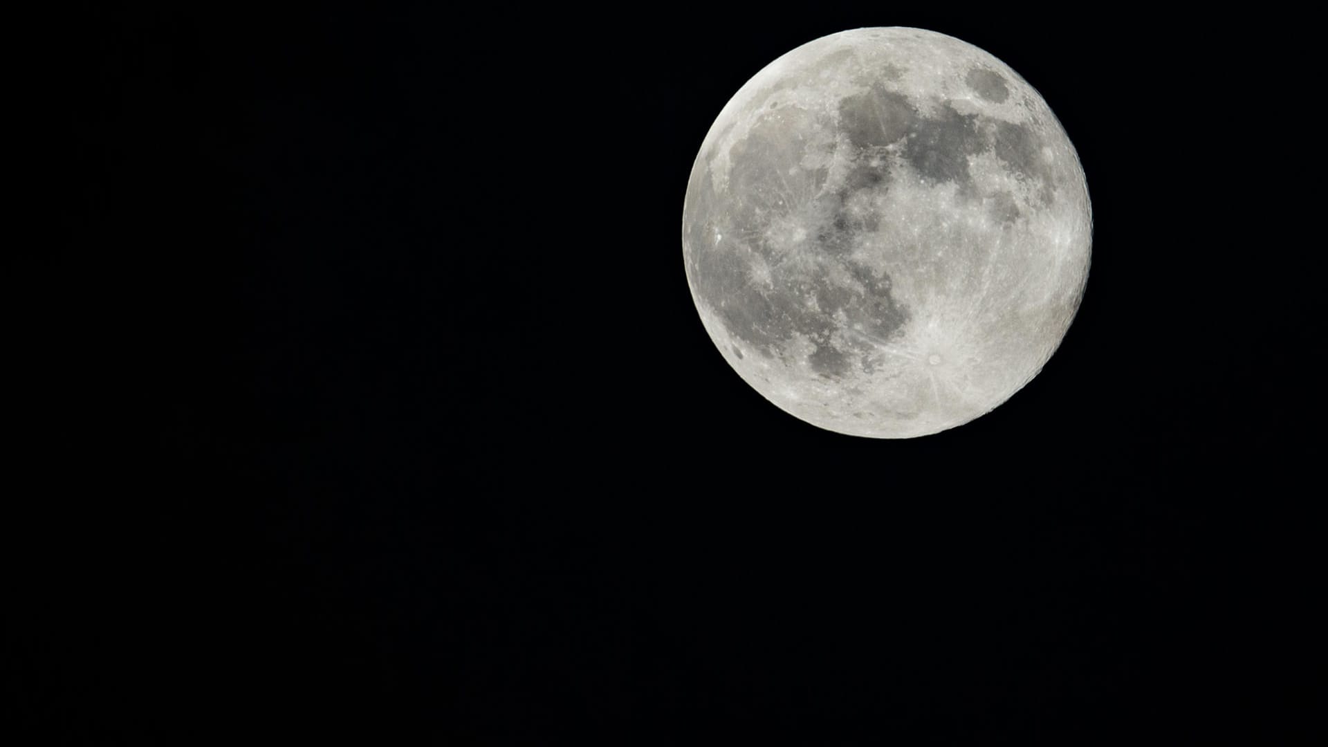 Vollmond über Bielefeld