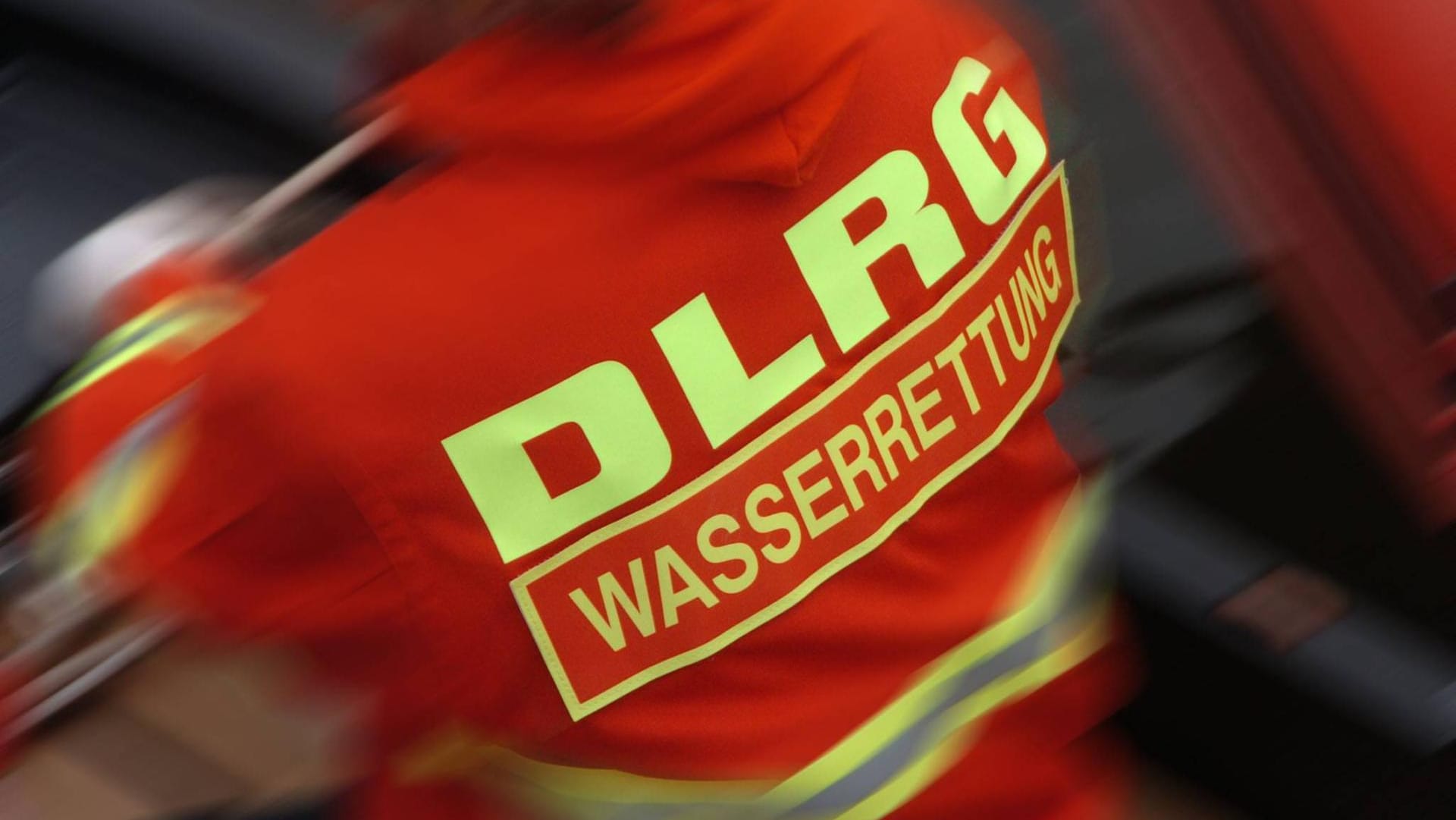 DLRG im Einsatz: Ein Junge löste einen Großeinsatz in Neckargemünd aus. (Symbolbild)