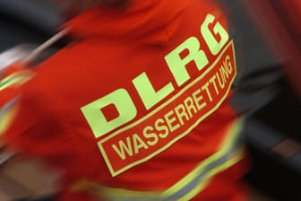 DLRG im Einsatz: Ein Junge löste einen Großeinsatz in Neckargemünd aus. (Symbolbild)